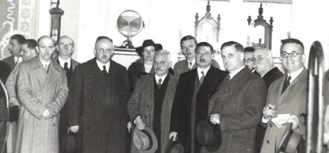 Gli strumenti dell’epoca moderna (1870-1970) Gli strumenti dell’epoca moderna (1870-1970)